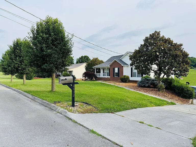 6832 Greenbrook Dr — Photo 2