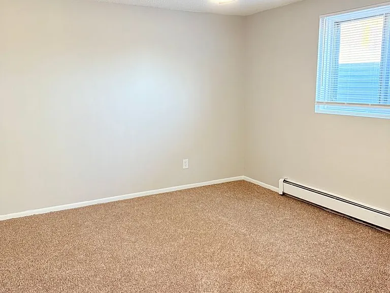 2620 King Street — Photo 10