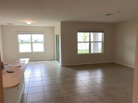 5th image of 3188 Cozumel Ct