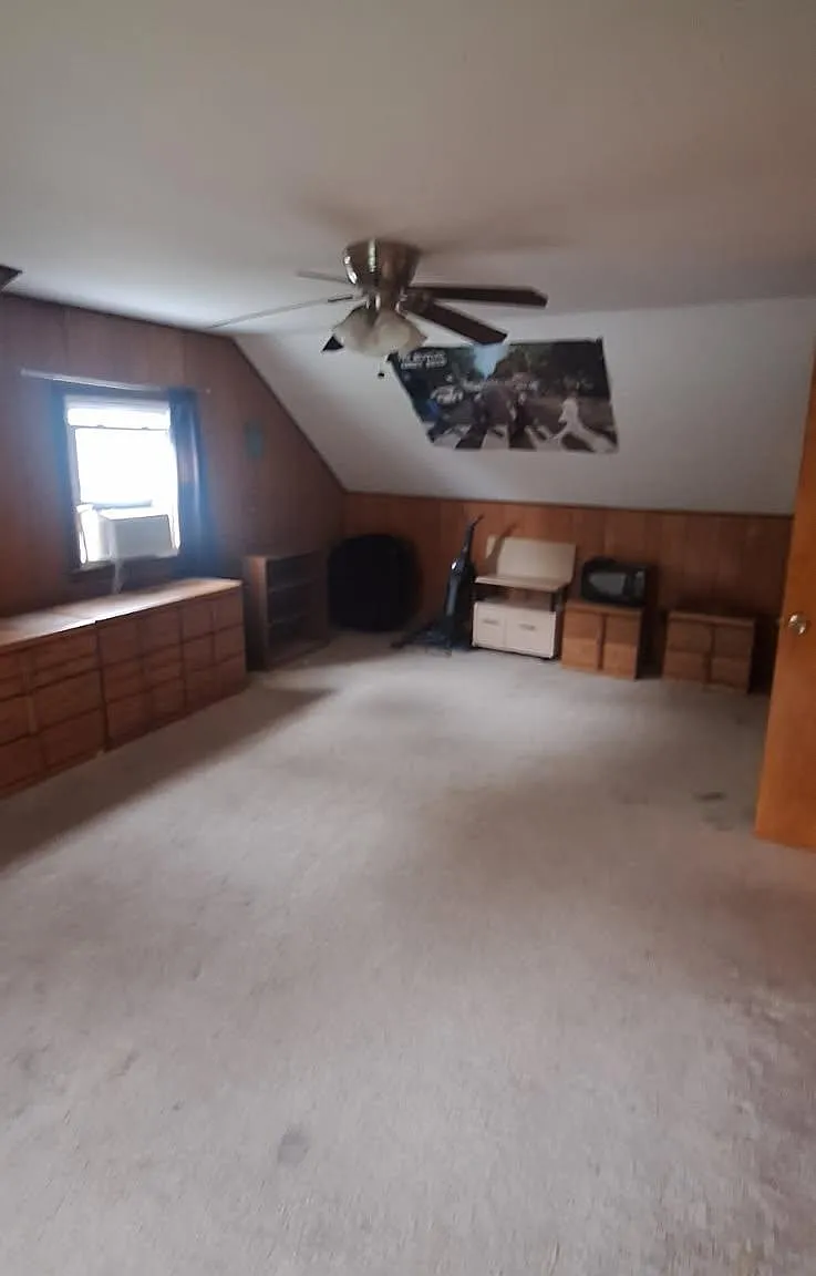 4 bed, 1293 sqft, $950 — Photo 1