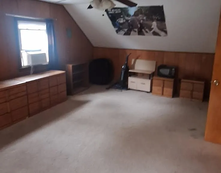2457 Sylvan Ave — Photo 1