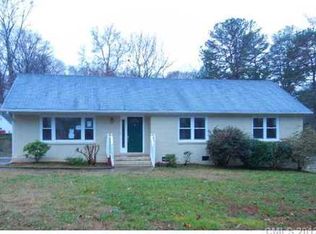 11300 Hallmark Dr, Matthews, NC 28105