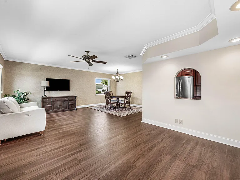 2303 Lowson Blvd #D — Photo 5