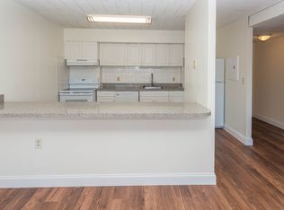 Whitney Towers, Hamden, CT 06518