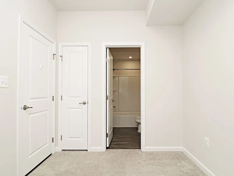 2083 Elm Tree Ct — Photo 13