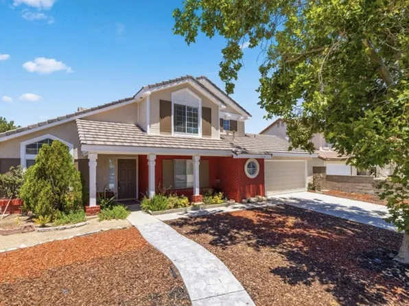 1519 Tigertail Ct, Palmdale, CA 93551