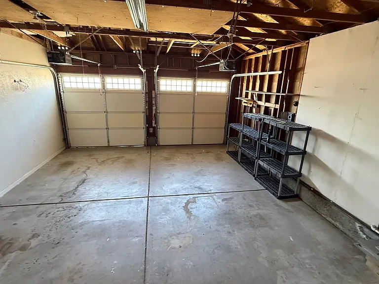 6252 Ridgemont Dr — Photo 32