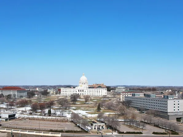 26 10th St W Unit 1906, Saint Paul, MN 55102