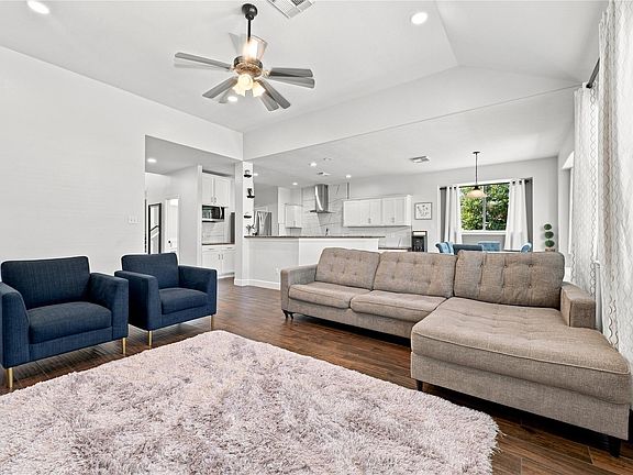 2nd image of 3003 Rancher Hollow Ct