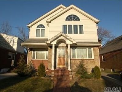 116 N 6th St, New Hyde Park, NY, 11040