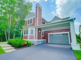 4899 Fable Hill Pkwy N, Hugo, MN 55038