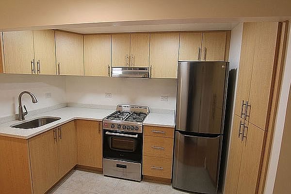 1st image of 329 E 5th St APT A