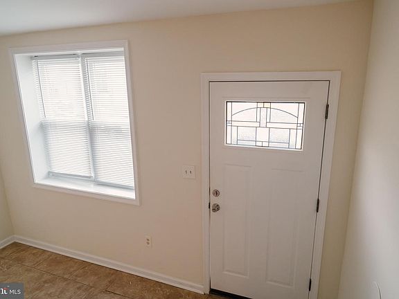 4th image of 621 N 35th St