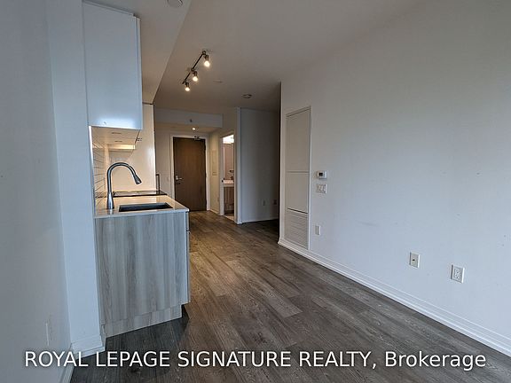 5th image of 251 Jarvis St #2506