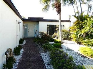 5374 Stonybrook Dr, Boynton Beach, FL 33437
