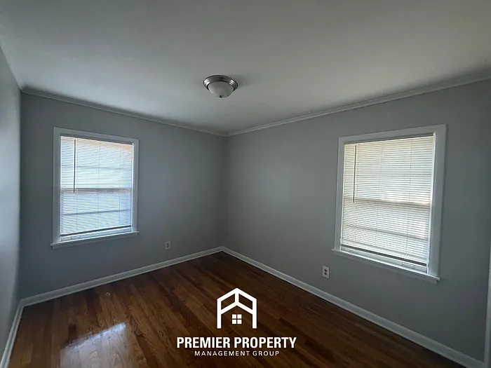 1802 Cornelia Ln — Photo 11