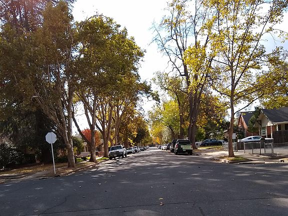 2nd image of 332 Earl Ave #A