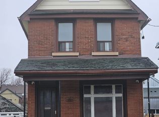 201 Christie St, Toronto, ON M6G3B5