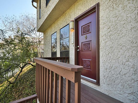 2nd image of 3609 Las Colinas Dr APT A