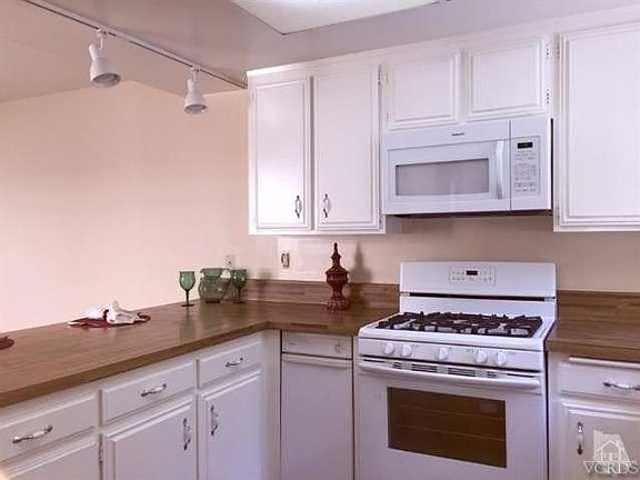 5th image of 1170 S Westlake Blvd Unit C