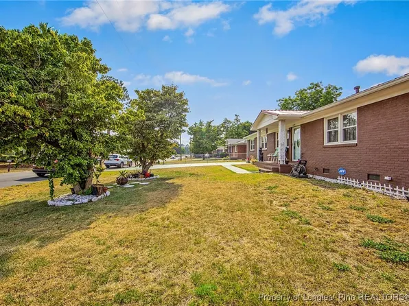 6200 Timberland Dr, Fayetteville, NC 28314