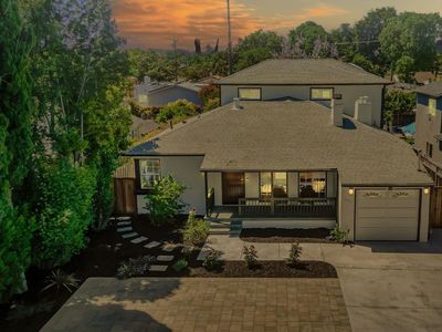 1135 Sevier Ave, Menlo Park, CA, 94025
