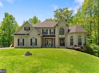 17335 Forestal Ct, Hughesville, MD 20637