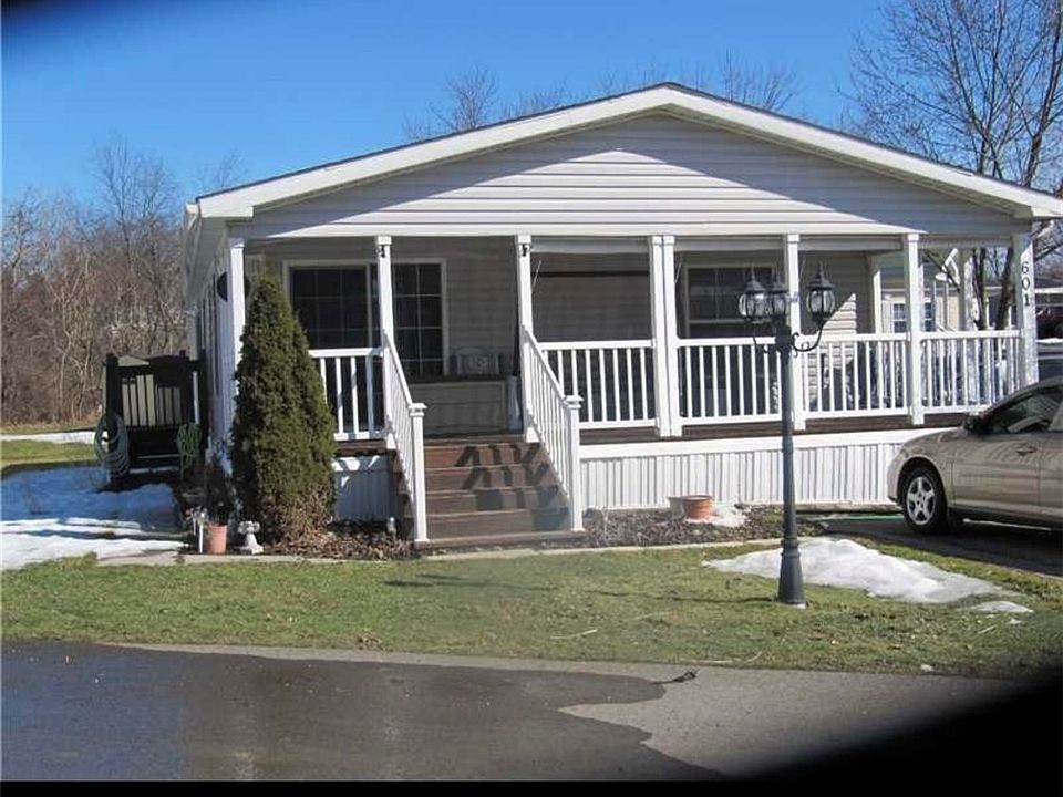 1st image of 601 Country Vue Ct