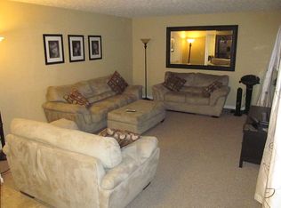 272 Fryer Ct, Fairborn, OH 45324