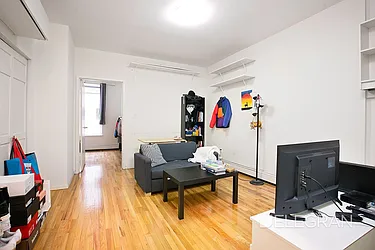 Rented by (Legacy) Elegran