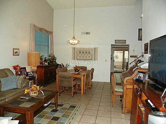 3rd image of 1509 Grangeville Dr