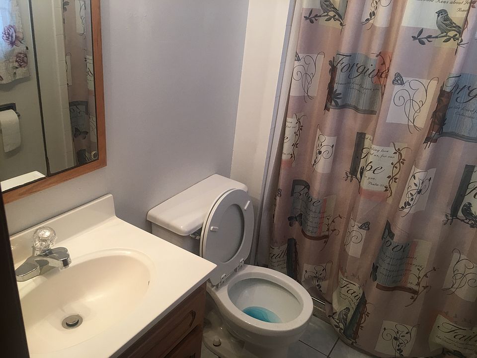 1st image of 11509 S Avenue L