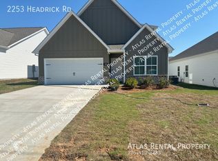 2253 Headrick Rd, Bessemer, AL 35022
