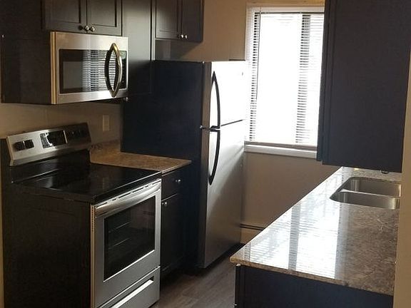 2nd image of 2742 Hennepin Ave #6474899