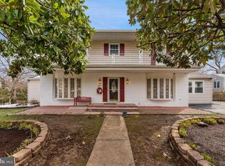 3911 Shelley Ln, Annandale, VA 22003