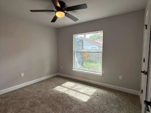 2255 Plantation Dr, Melbourne, FL 32935