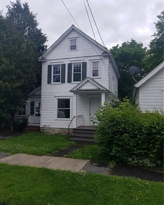 1st image of 137 Forest Ave