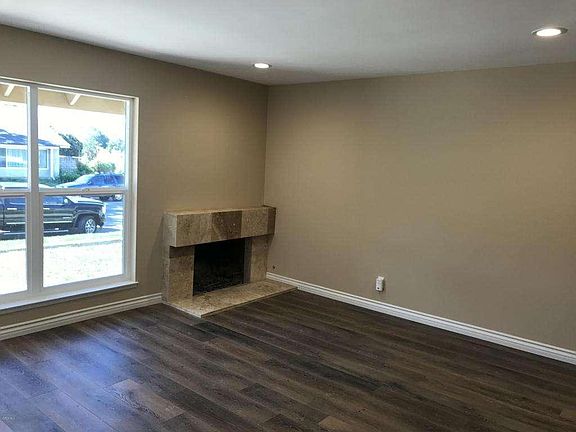 4th image of 3353 W Holloway St