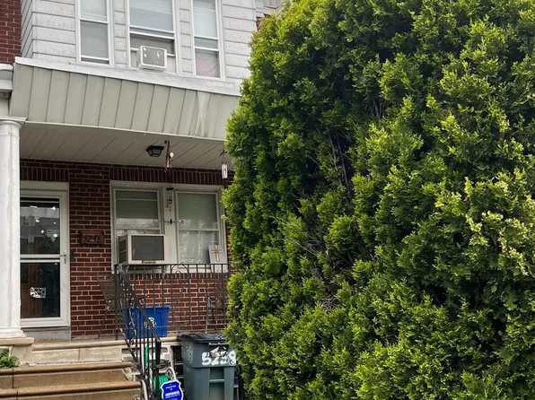 5238 Sylvester St, Philadelphia, PA 19124