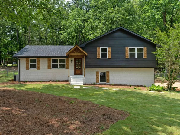 1114 Lake Park Dr, Mc Calla, AL 35111