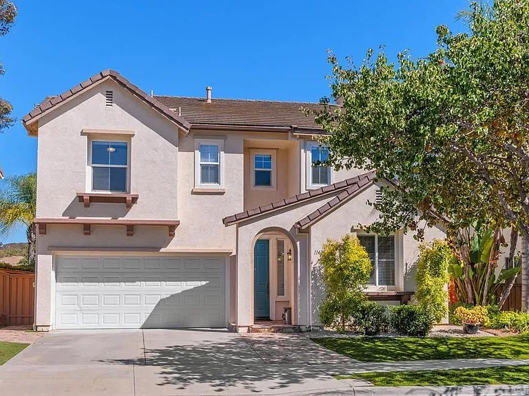 11475 Trailbrook Ln — Photo 1