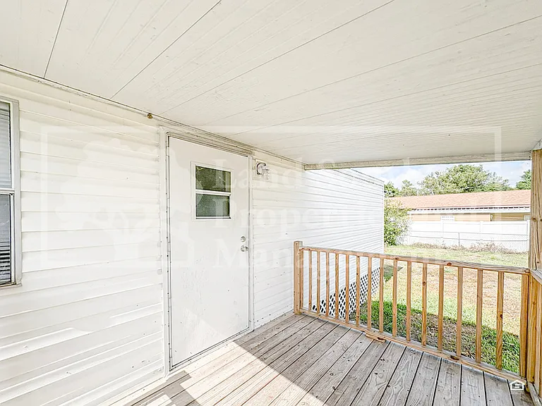 1165 Meadow Lawn St — Photo 17