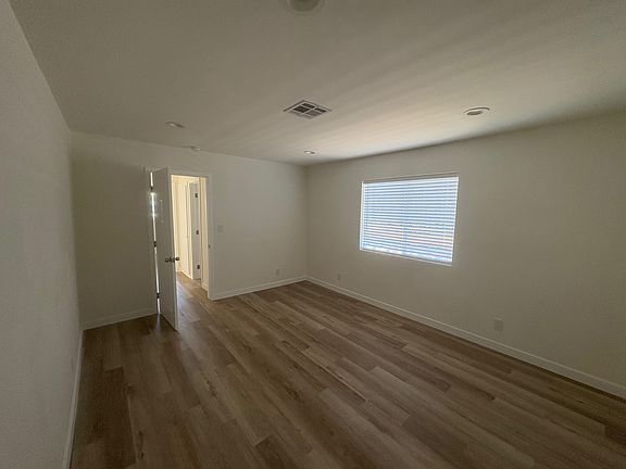 2nd image of 960 Calle Margarita #C