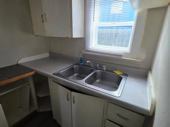 1218 E 10th Avenue - CDY, 1218 E 10th Ave #6, Anchorage, AK 99501