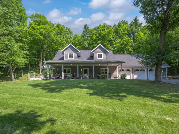 722 Old Highway 8, Saint Croix Falls, WI 54024