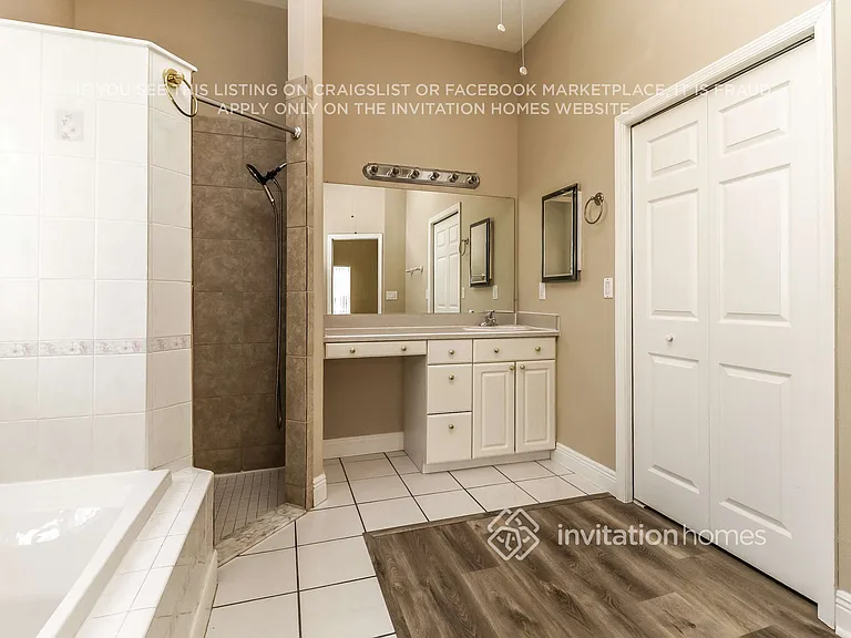 10428 Calle De Flores Dr — Photo 11