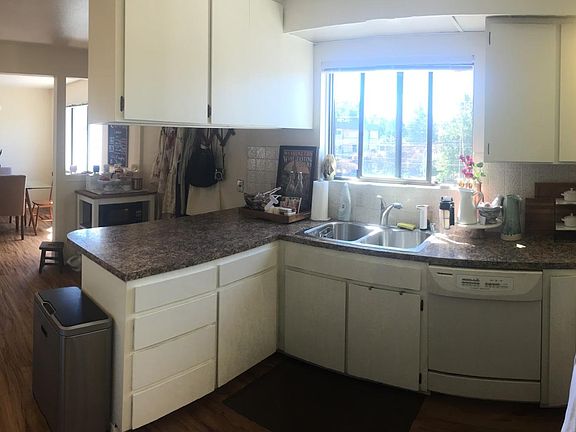 4th image of 6511 23rd Ave NE APT 1