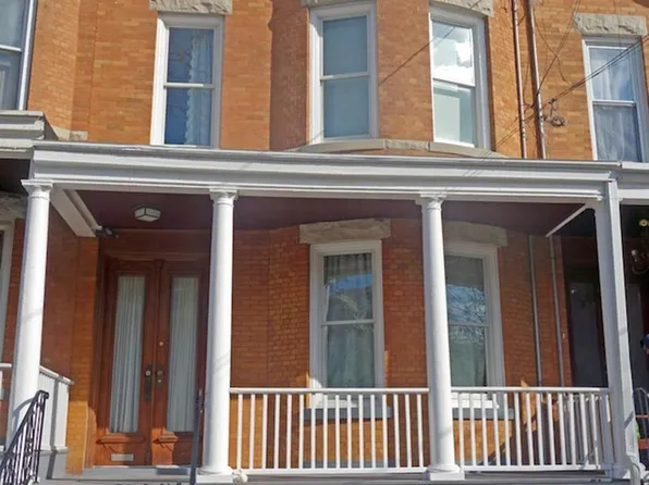 1884 Stockholm St, Flushing, NY 11385