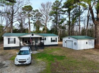 200 Caldonia Dr, Lumberton, NC 28358