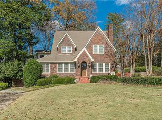 1957 Walker Ave, College Park, GA 30337